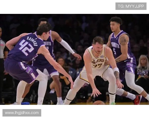 东契奇谈比赛遗憾称我们全力以赴错失关键机会未能逆转比分